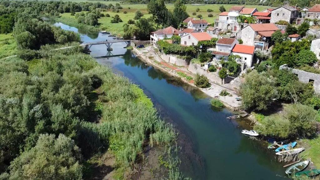 Lake View Apartment Dodosi Zewnętrze zdjęcie